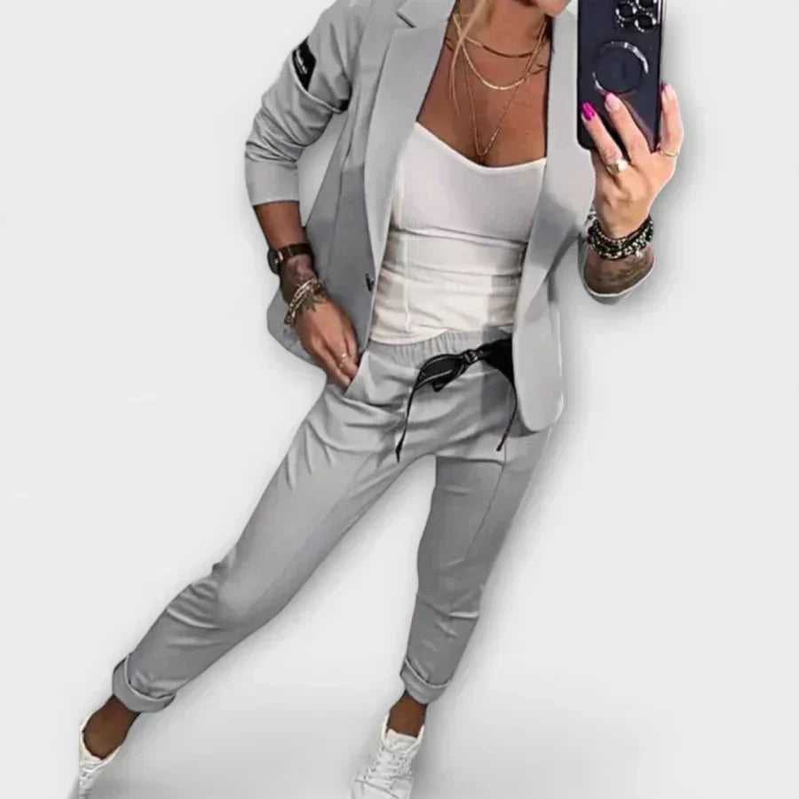 Vionne | Elegantes Set aus Top, Jacke und Hose – Isabels Modehaus (Bild 2)