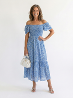 Odette | Off-Shoulder Blumen Smocked Midi Kleid – Isabels Modehaus (Bild 5)