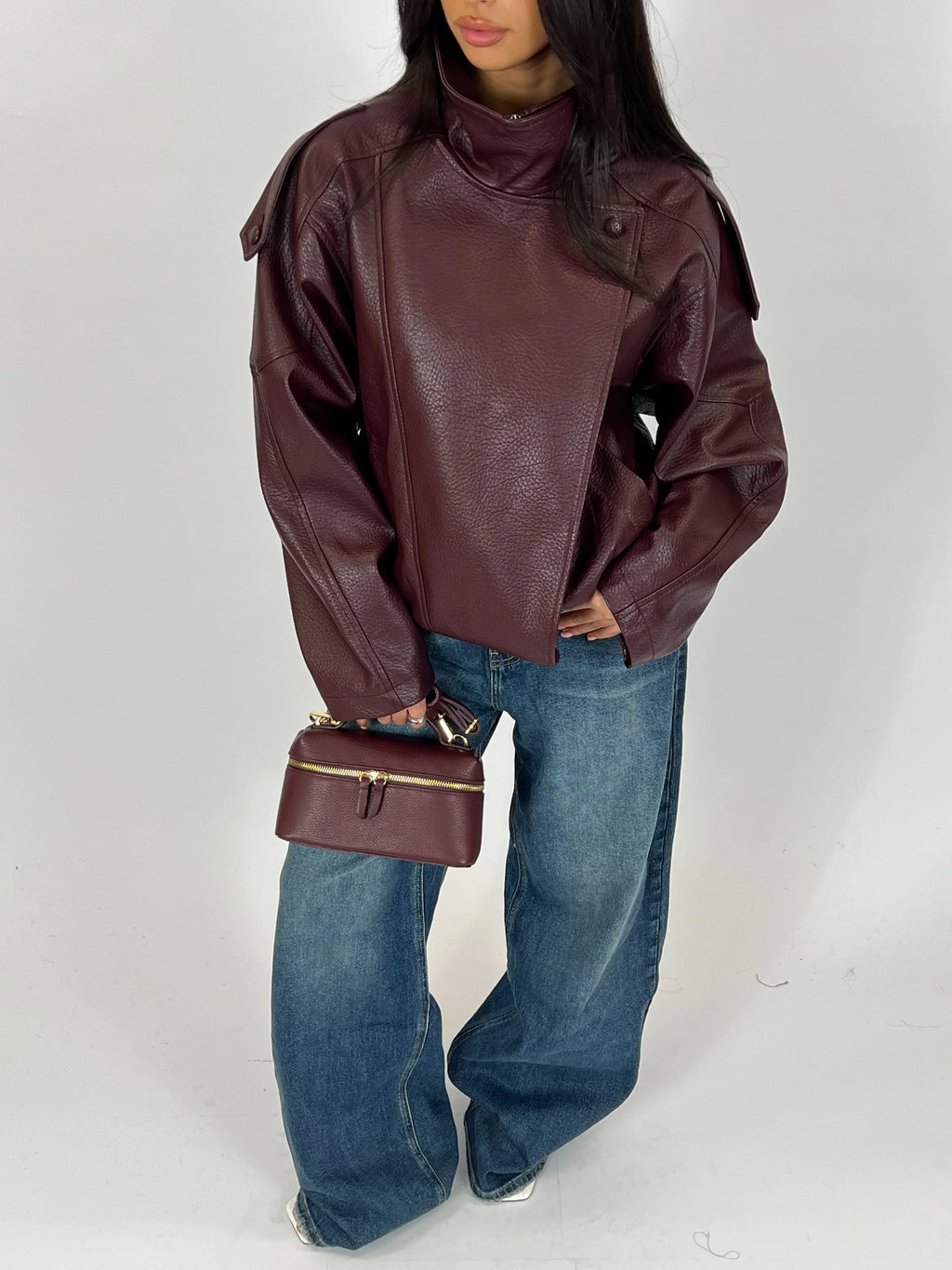 Lauren | Oversized Kunstlederjacke – Isabels Modehaus (Bild 6)
