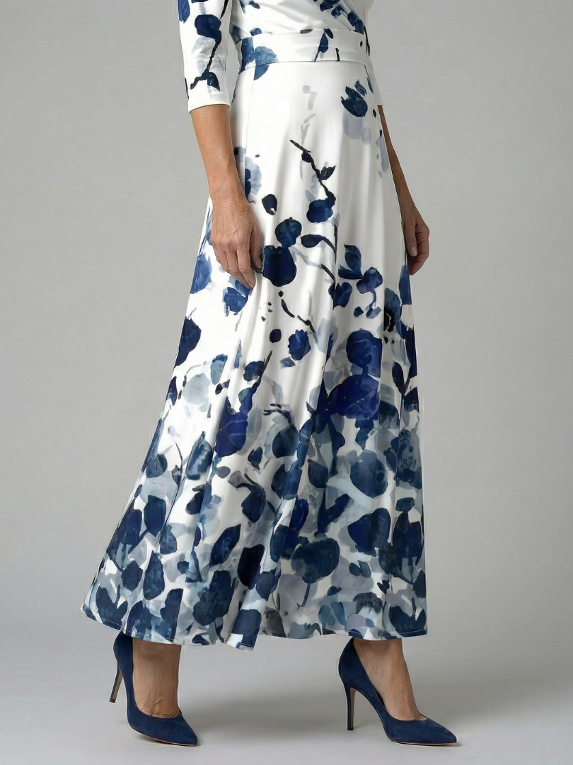 Celine | Midi-Kleid mit Kreuzwickel-Ausschnitt – Isabels Modehaus (Bild 13)