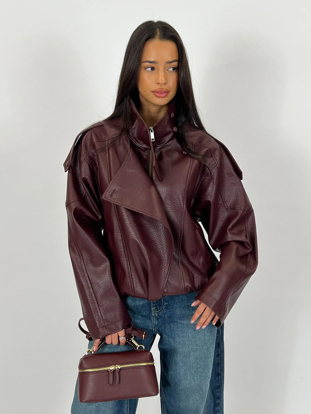 Lauren | Oversized Kunstlederjacke – Isabels Modehaus (Bild 5)