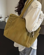 TILDA | GERÄUMIGE DAMEN-TRAGETASCHE – Isabels Modehaus (Bild 6)