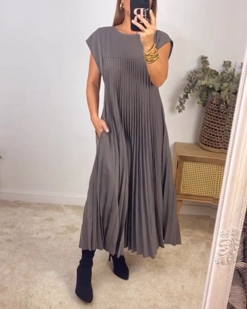 Petra™ – Zeitloses & Bequemes Plissiertes Kleid – Isabels Modehaus (Bild 3)
