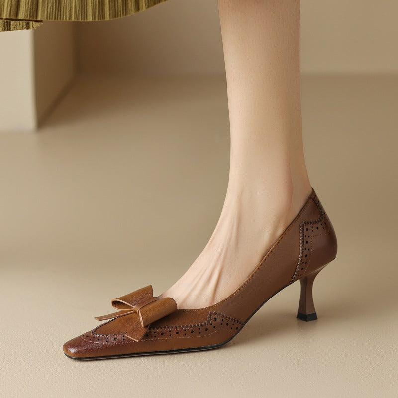 Célora Lederband-Pumps – Isabels Modehaus