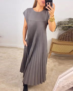Petra™ – Zeitloses & Bequemes Plissiertes Kleid – Isabels Modehaus (Bild 13)