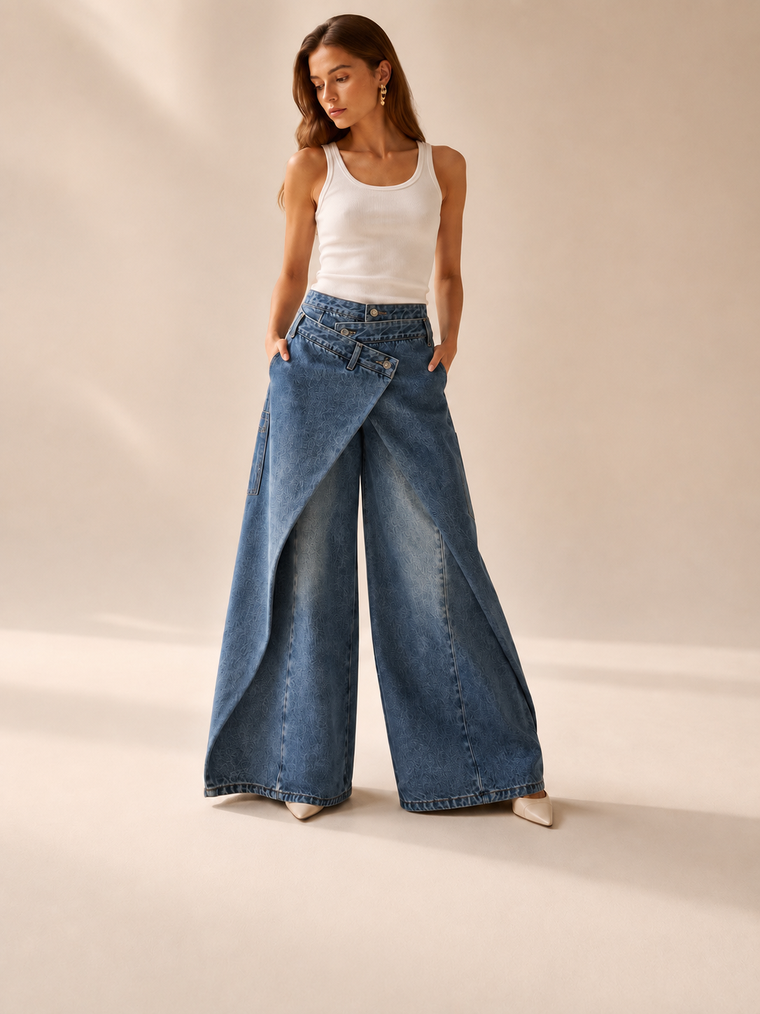 Lira | Damen-Jeans mit Cross-Over-Bund und weitem Bein