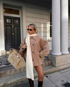 Julie | Zeitlose Französische Wolljacke – Isabels Modehaus (Bild 6)
