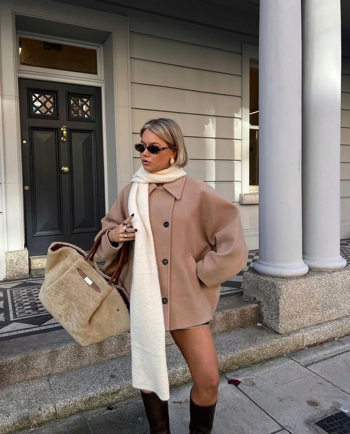 Julie | Zeitlose Französische Wolljacke – Isabels Modehaus (Bild 6)