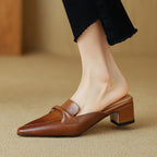 Marloe Spitz zulaufende Leder-Mules – Isabels Modehaus