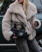 Macy | Pelzmantel – Isabels Modehaus (Bild 3)