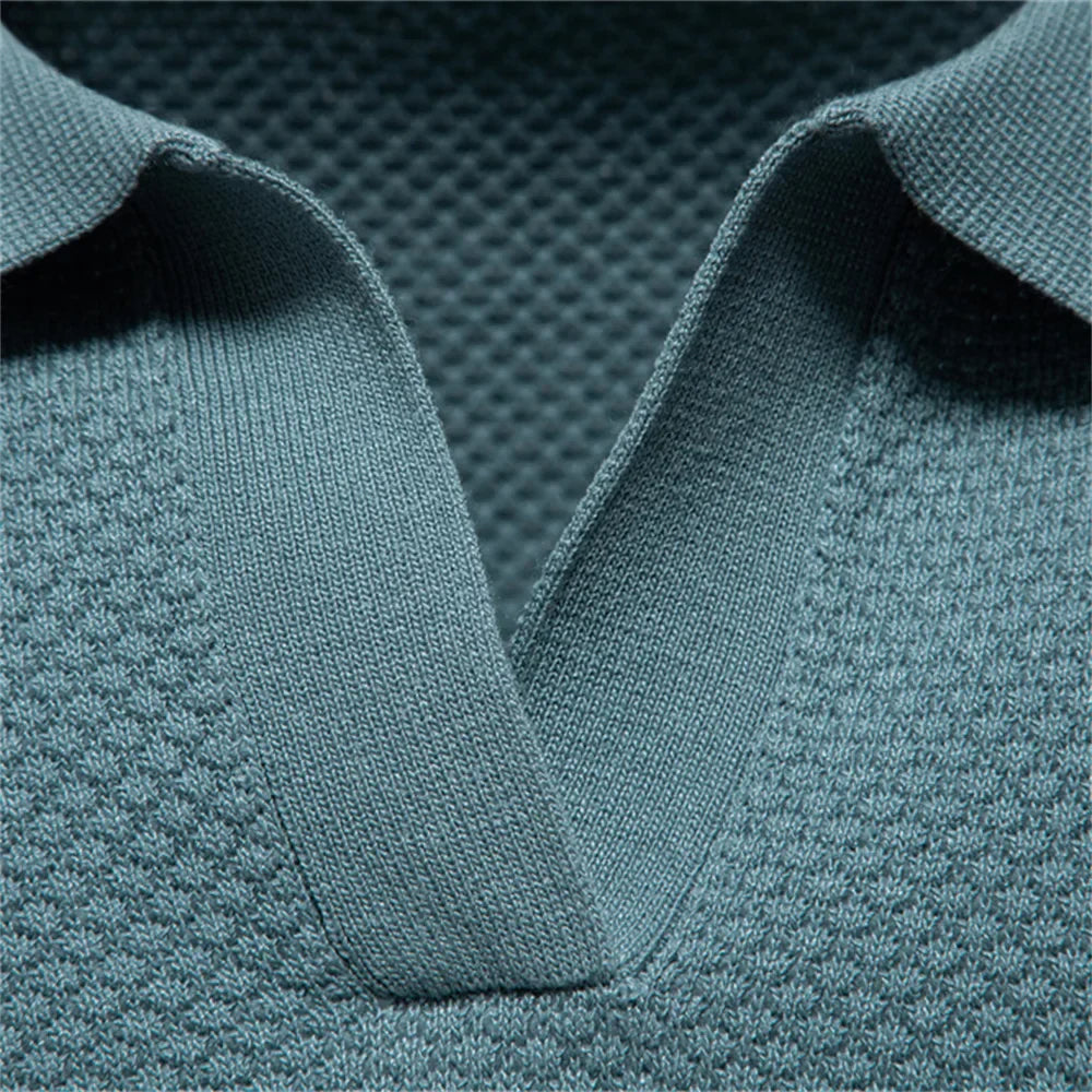 Mika | Stilvolles & Luftiges Herren-Poloshirt – Isabels Modehaus (Bild 8)