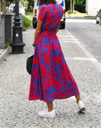 Jorlyn™ - Elegantes Kleid mit V-Ausschnitt und figurbetonter Passform – Isabels Modehaus (Bild 7)
