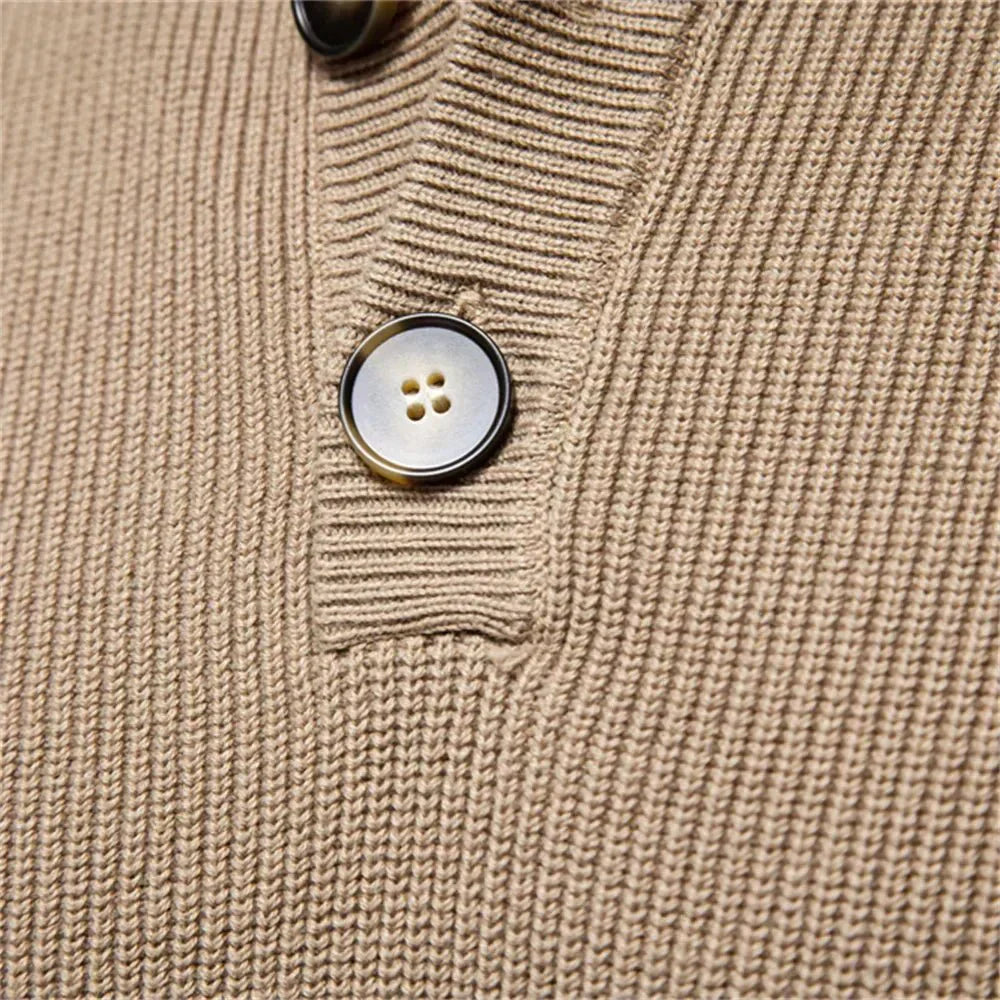 Konrad | Stilvolles Herrenpullover mit Knopfdesign – Isabels Modehaus (Bild 7)