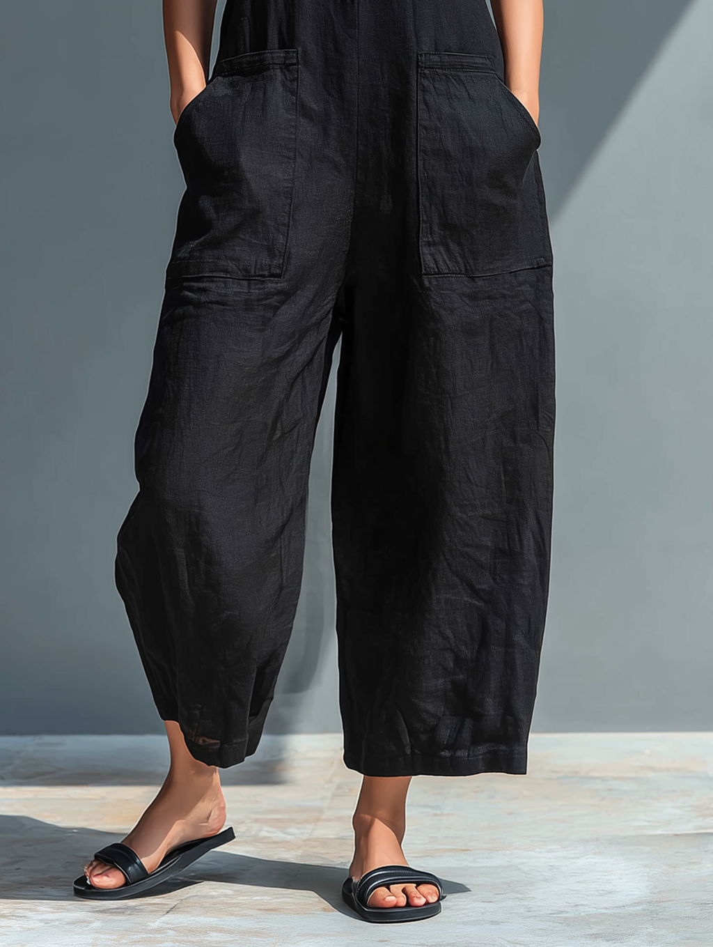 Walburga | Ärmellose Leinen Latzhose – Isabels Modehaus (Bild 4)