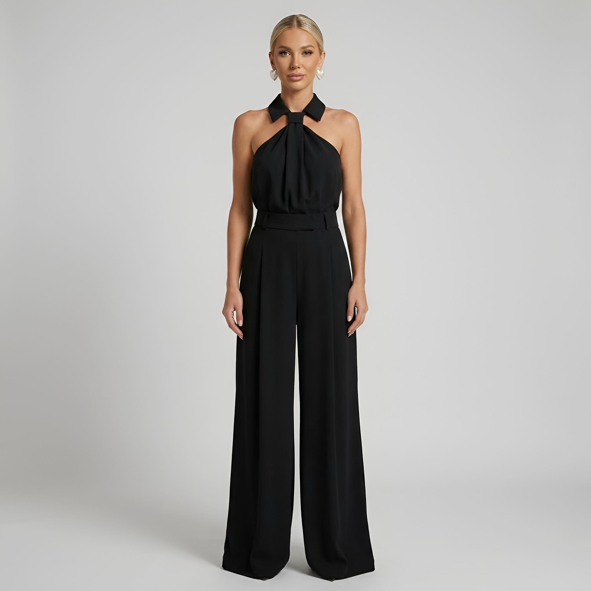 Fleurien | Damen-Jumpsuit mit Neckholder und weitem Bein