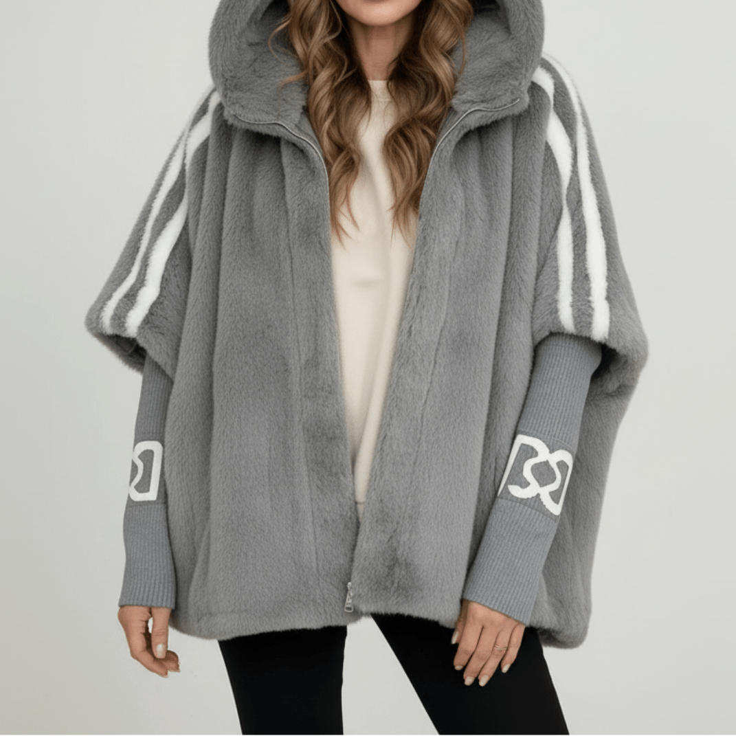 Alessandra | Weiche Jacke mit Kapuze und Reißverschluss – Isabels Modehaus (Bild 6)