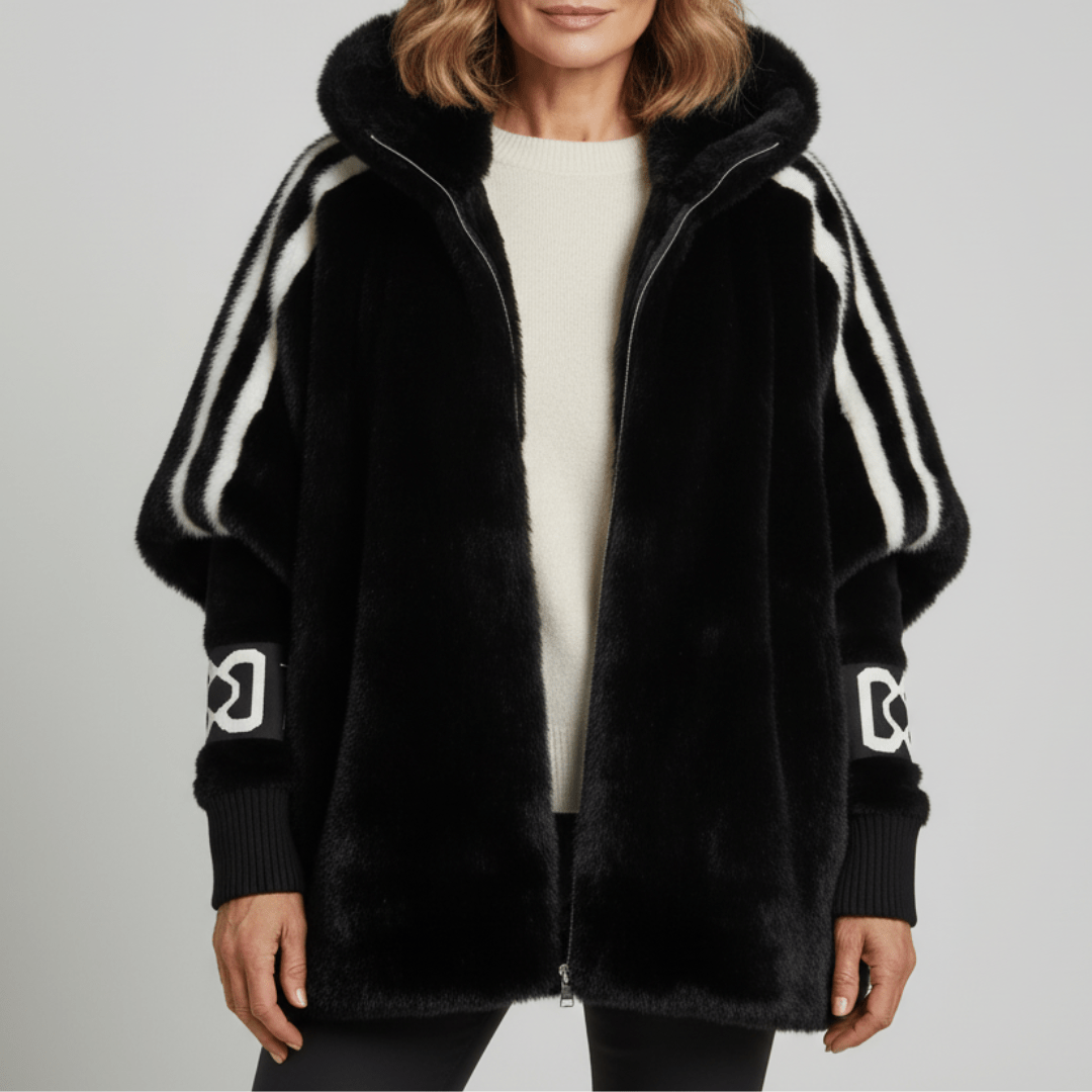 Alessandra | Weiche Jacke mit Kapuze und Reißverschluss – Isabels Modehaus (Bild 4)