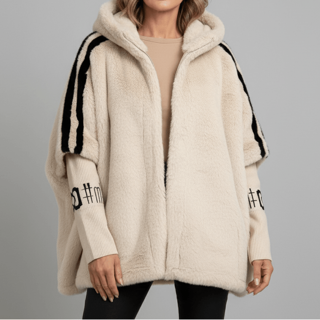 Alessandra | Weiche Jacke mit Kapuze und Reißverschluss – Isabels Modehaus (Bild 5)