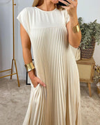 Petra™ – Zeitloses & Bequemes Plissiertes Kleid – Isabels Modehaus (Bild 9)