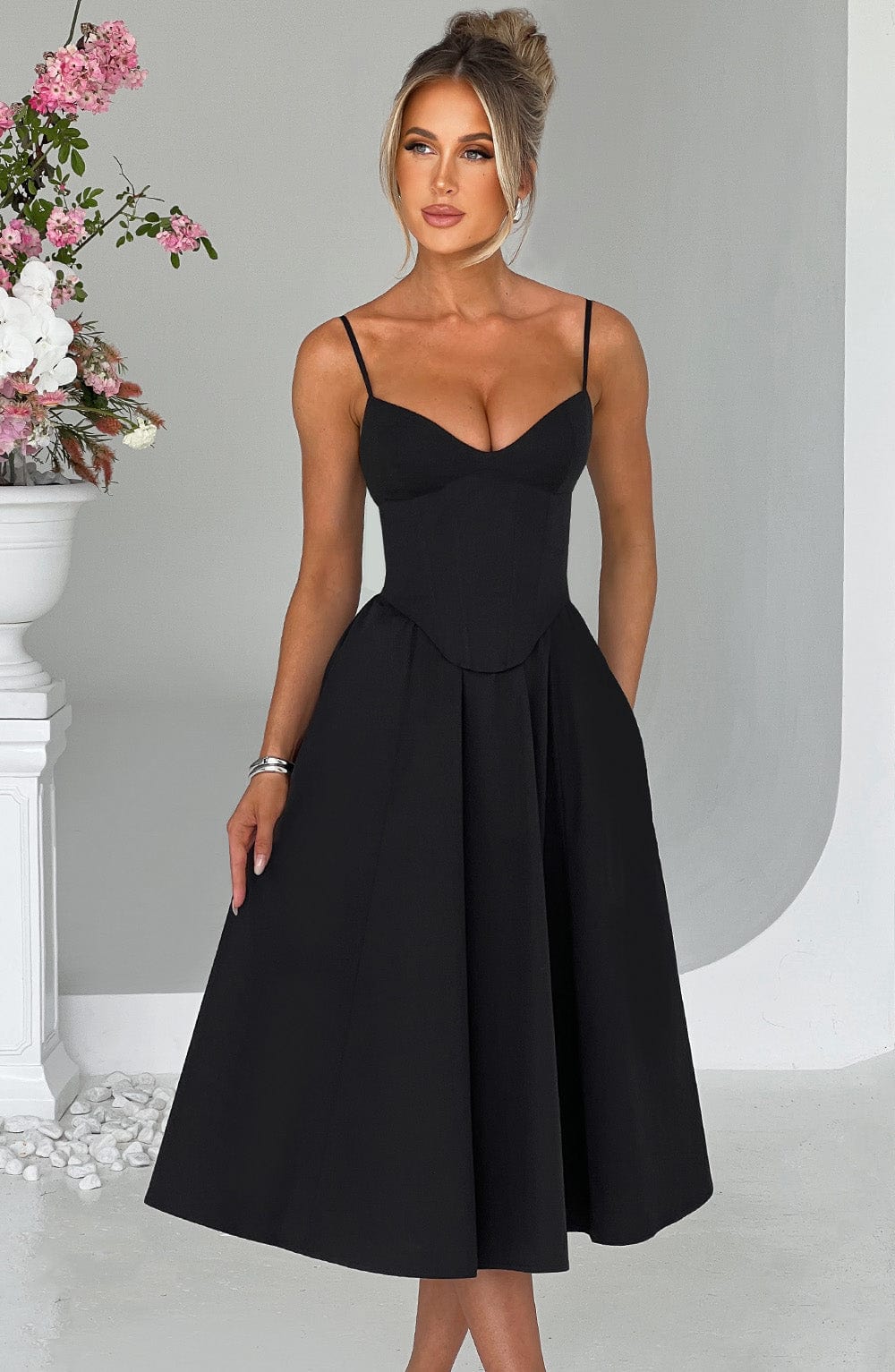 MAILEEN | Elegantes Midi Kleid im Corset Stil – Isabels Modehaus