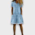 Sofía | Kurze Vintage-Latzhose aus Baumwolle im Denim-Look – Isabels Modehaus (Bild 7)