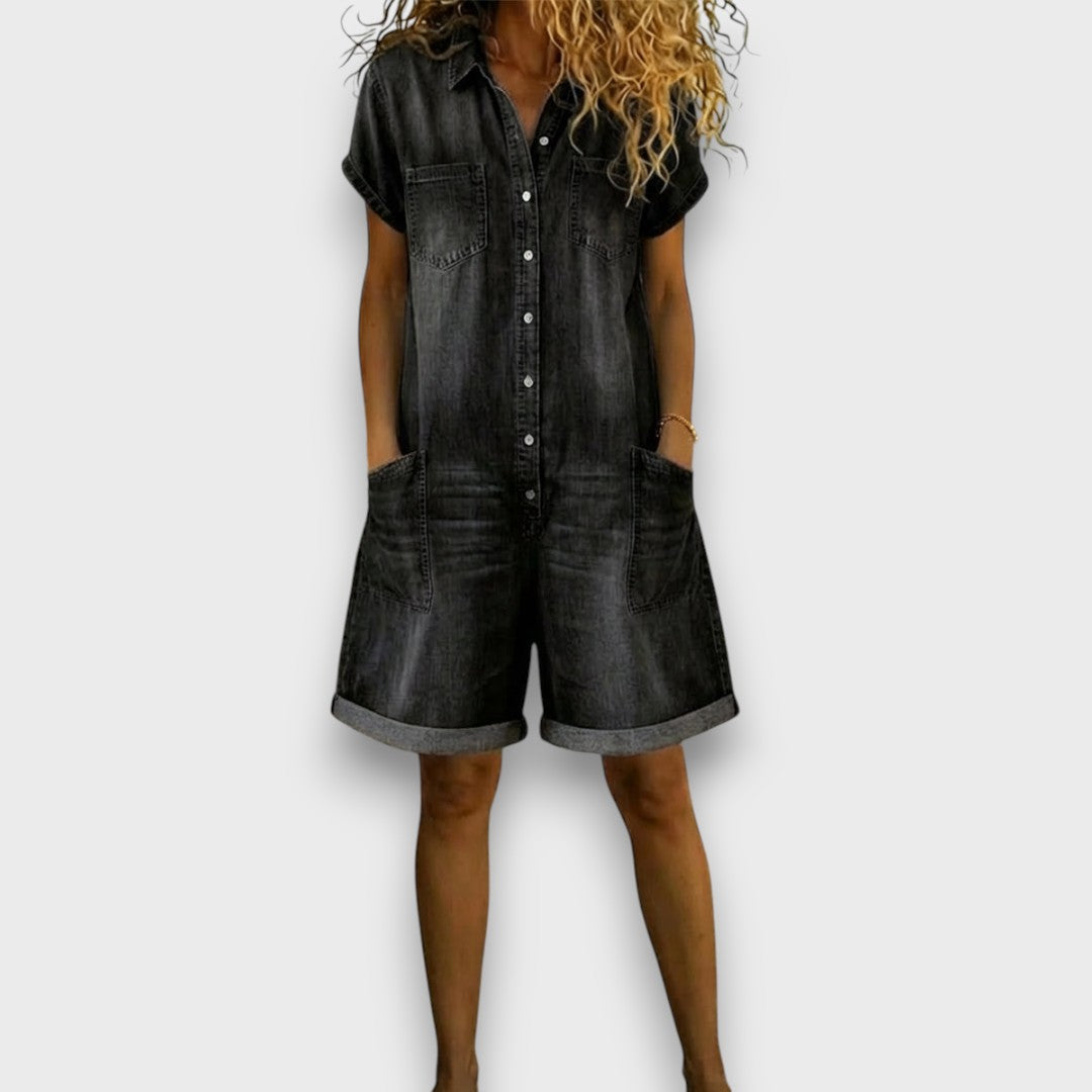 Sofía | Kurze Vintage-Latzhose aus Baumwolle im Denim-Look – Isabels Modehaus (Bild 4)